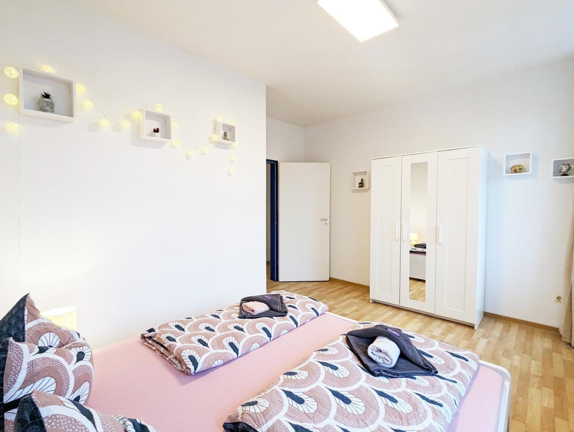 Hw3 - Urlaubsmagie - Helle, Grosse Wohnung Mit Pool Зебніц Екстер'єр фото