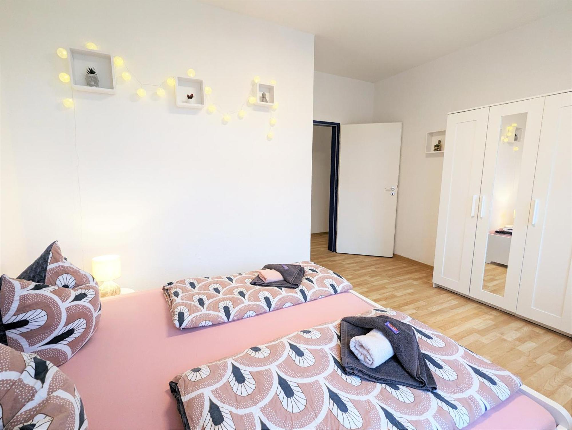 Hw3 - Urlaubsmagie - Helle, Grosse Wohnung Mit Pool Зебніц Екстер'єр фото